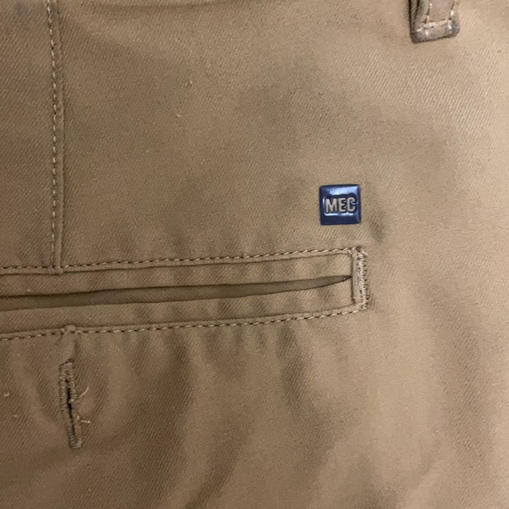 MEC Shorts - Picture 5 of 8